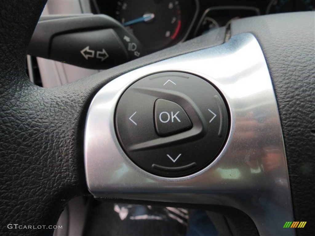 2013 Focus S Sedan - Tuxedo Black / Charcoal Black photo #23