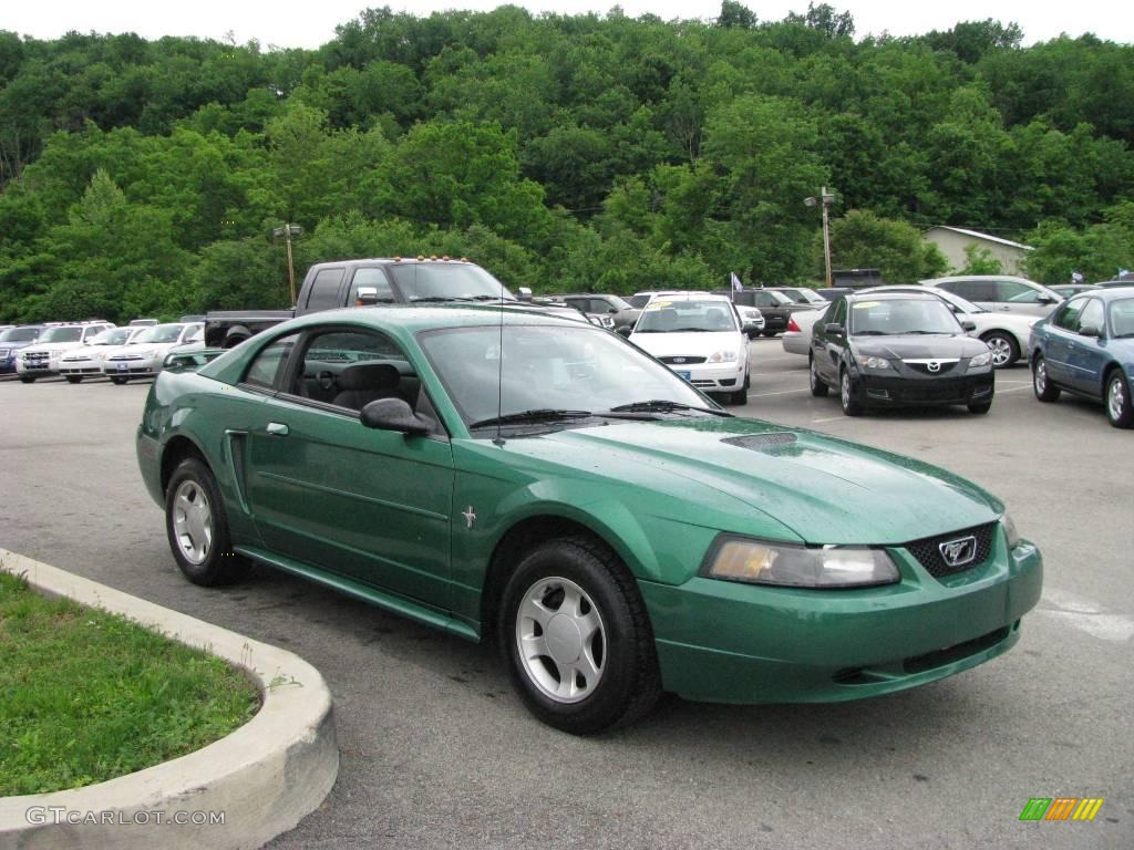 2001 Mustang V6 Coupe - Electric Green Metallic / Dark Charcoal photo #5