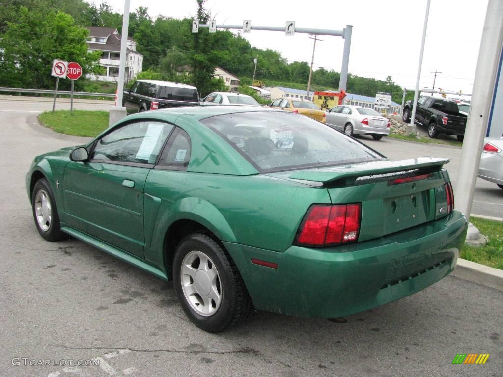 2001 Mustang V6 Coupe - Electric Green Metallic / Dark Charcoal photo #7