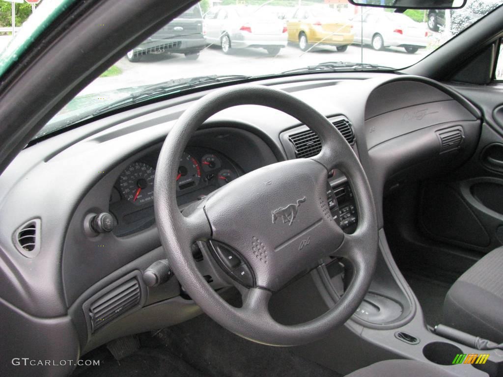 2001 Mustang V6 Coupe - Electric Green Metallic / Dark Charcoal photo #8