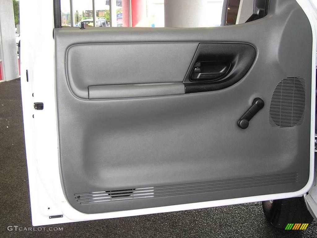 2006 Ranger XL Regular Cab - Oxford White / Medium Dark Flint photo #11