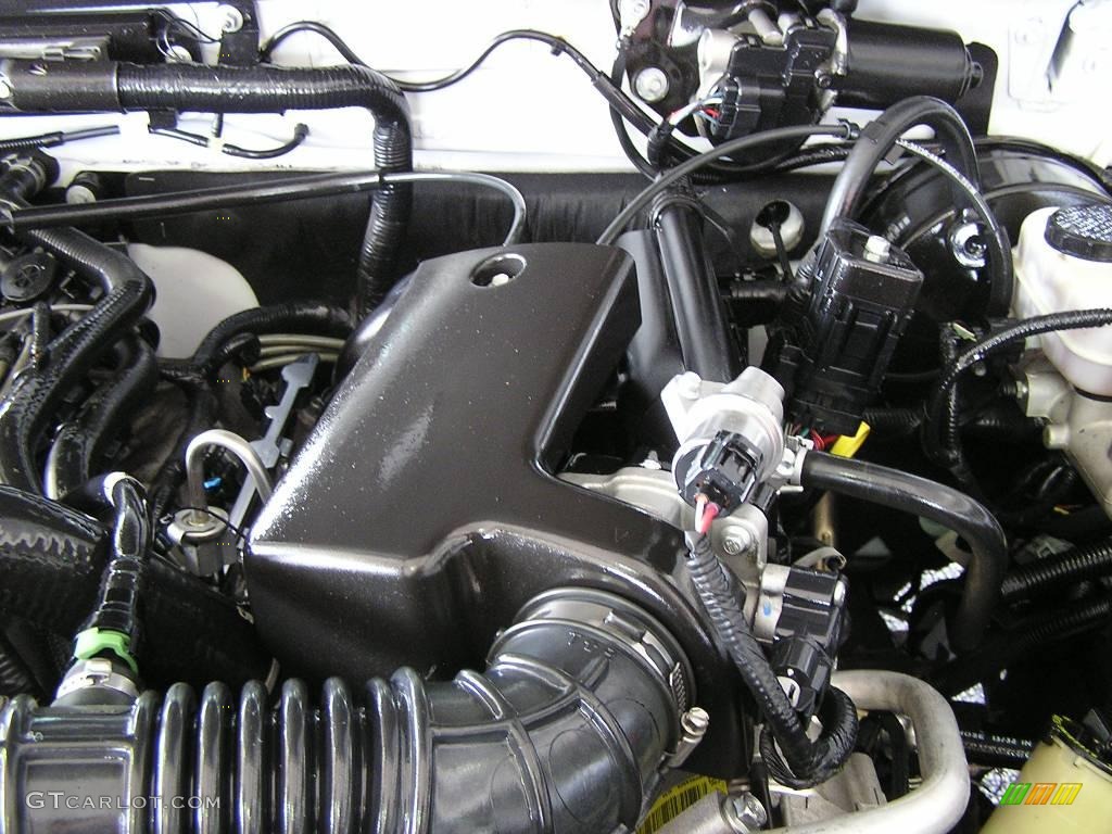 2006 Ranger XL Regular Cab - Oxford White / Medium Dark Flint photo #17