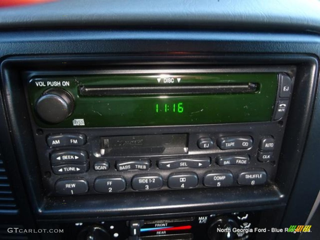 2003 Windstar LX - Silver Frost Metallic / Medium Graphite photo #22