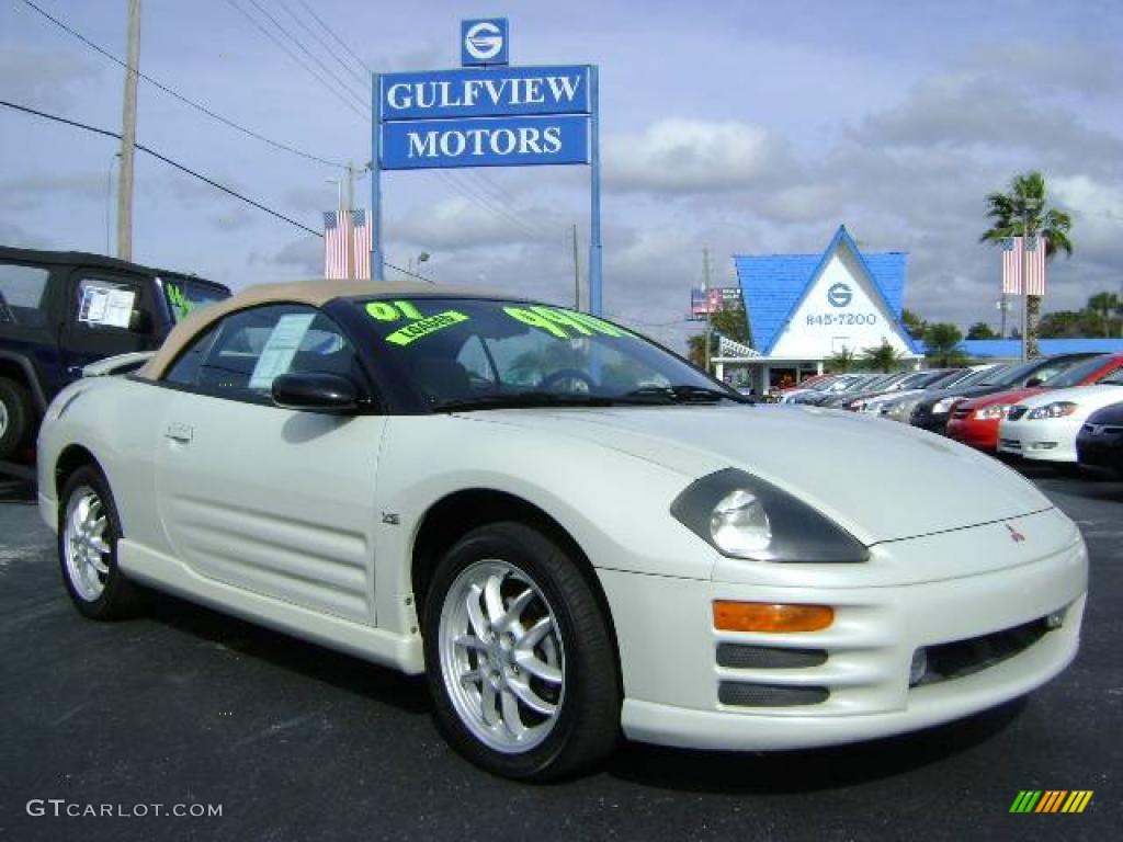 2001 Eclipse Spyder GT - Dover White Pearl / Tan photo #9