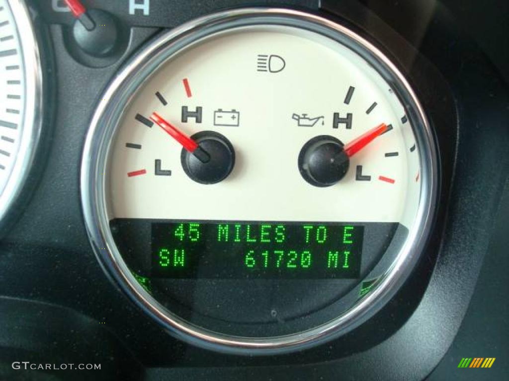 2004 F150 XLT SuperCrew 4x4 - Oxford White / Black/Medium Flint photo #20