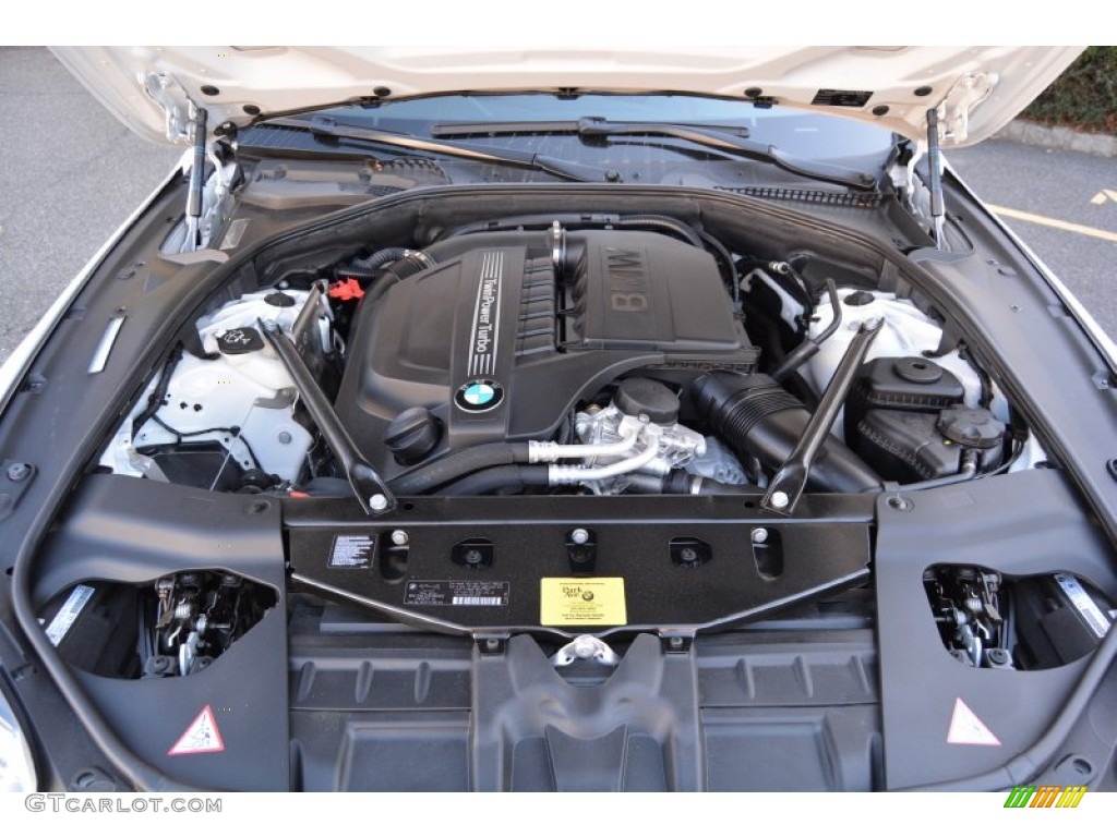 2014 BMW 6 Series 640i xDrive Gran Coupe Engine Photos