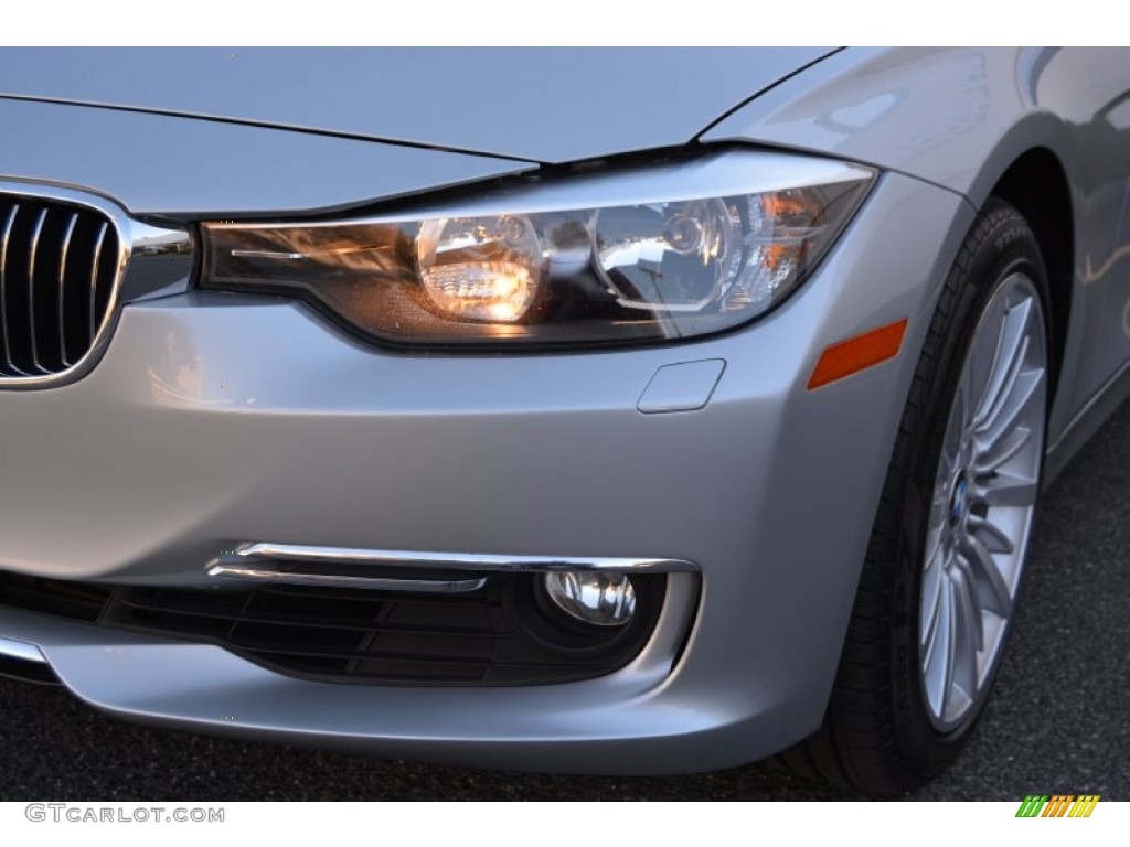2013 3 Series 328i xDrive Sedan - Glacier Silver Metallic / Black photo #31