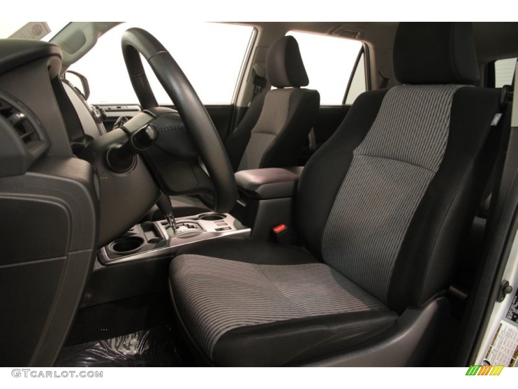 2014 4Runner SR5 4x4 - Classic Silver Metallic / Black photo #5