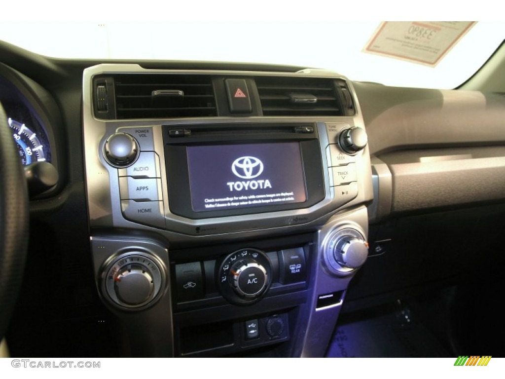 2014 4Runner SR5 4x4 - Classic Silver Metallic / Black photo #8
