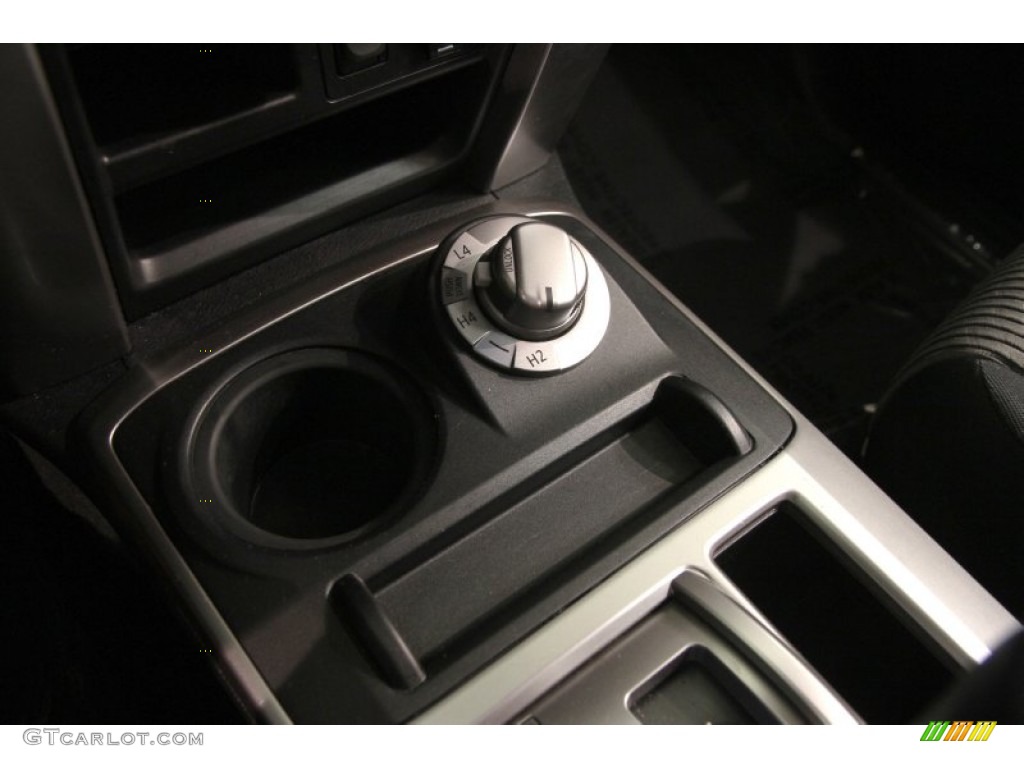2014 4Runner SR5 4x4 - Classic Silver Metallic / Black photo #13