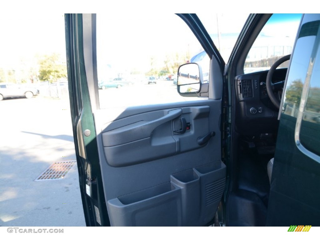 2011 Express 1500 Work Van - Dark Green Metallic / Medium Pewter photo #17