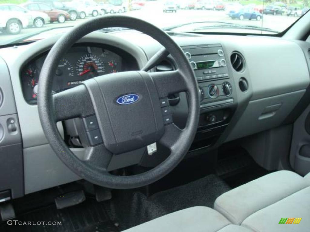 2008 F150 STX Regular Cab - Bright Red / Medium/Dark Flint photo #11