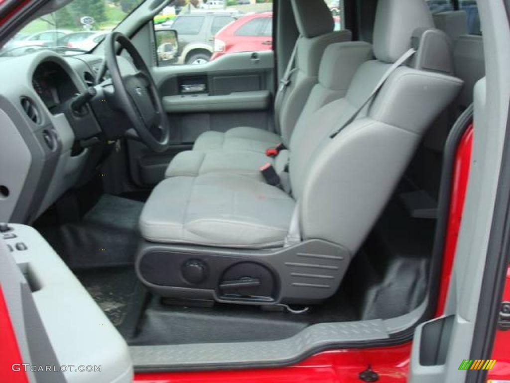 2008 F150 STX Regular Cab - Bright Red / Medium/Dark Flint photo #13