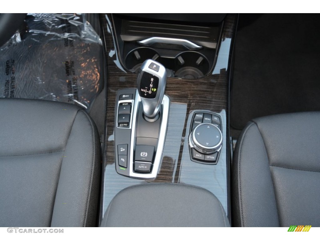 2016 BMW X3 xDrive28i Transmission Photos