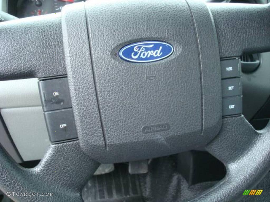 2008 F150 STX Regular Cab - Bright Red / Medium/Dark Flint photo #14
