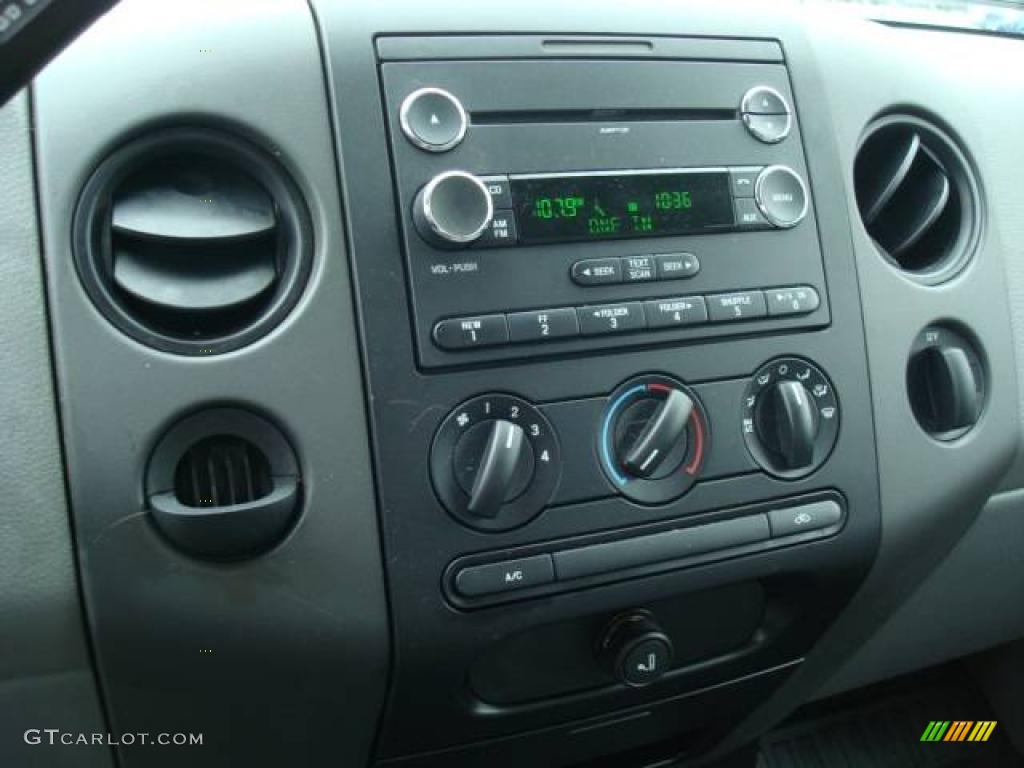 2008 F150 STX Regular Cab - Bright Red / Medium/Dark Flint photo #18