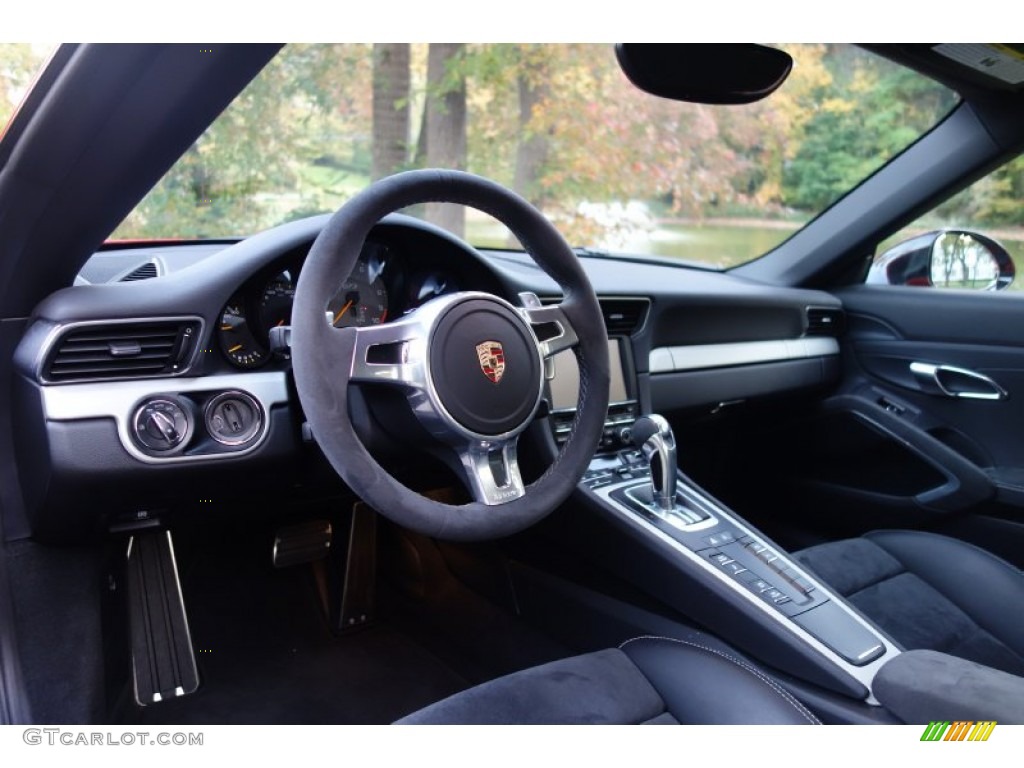 Black Interior 2014 Porsche 911 GT3 Photo #108160966