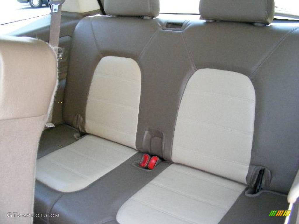 2005 Explorer Eddie Bauer 4x4 - Dark Stone Metallic / Medium Parchment photo #12