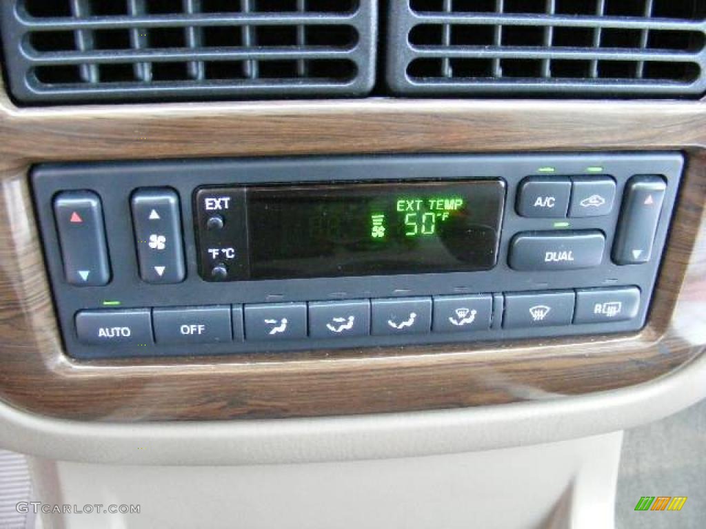 2005 Explorer Eddie Bauer 4x4 - Dark Stone Metallic / Medium Parchment photo #22