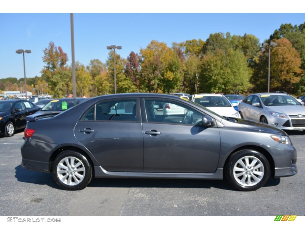 2010 Corolla S - Magnetic Gray Metallic / Dark Charcoal photo #2