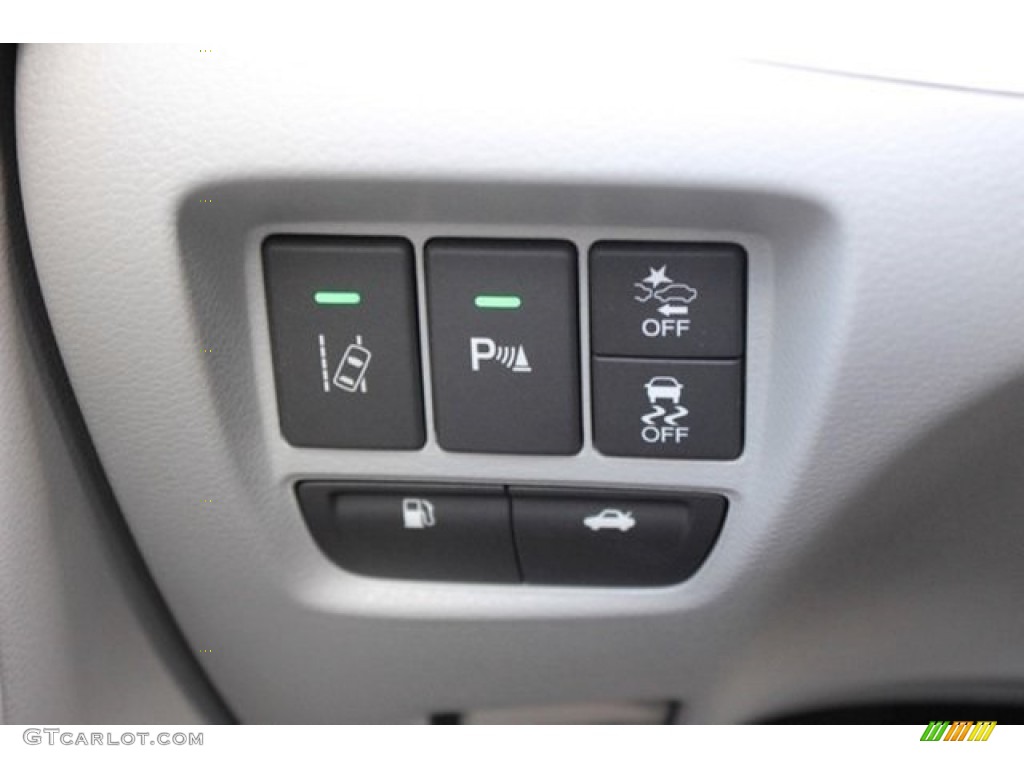 2016 Acura TLX 3.5 Advance Controls Photo #108166276