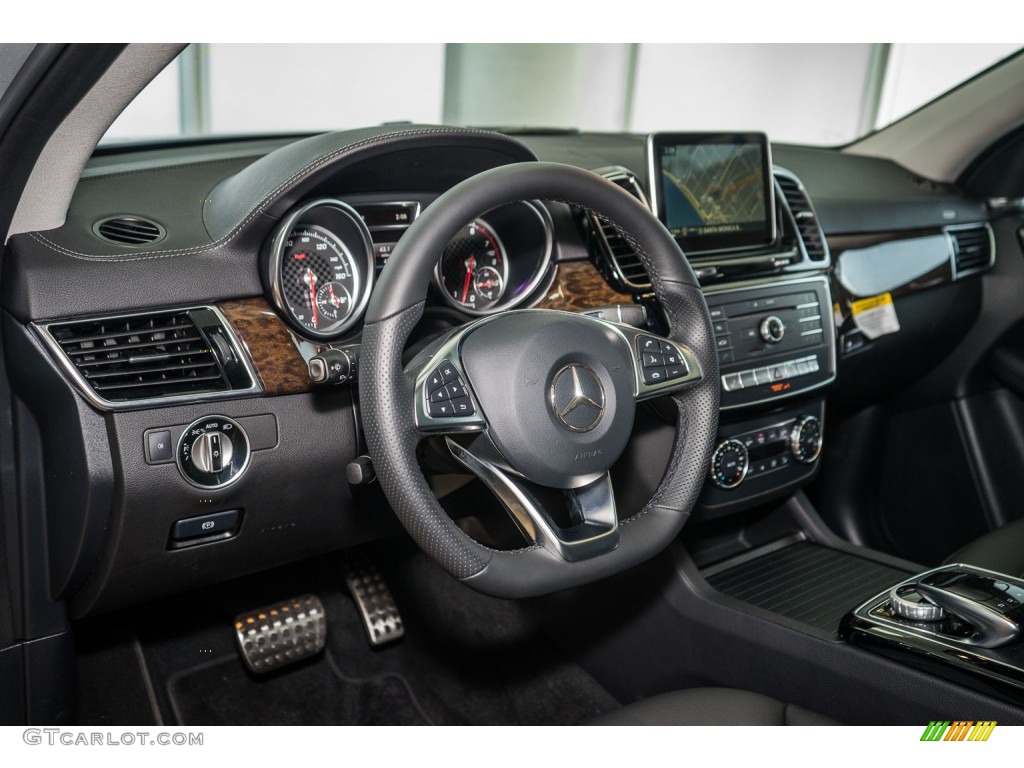 2016 Mercedes-Benz GLE 450 AMG 4Matic Coupe Dashboard Photos