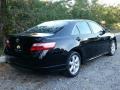 Black - Camry SE Photo No. 7
