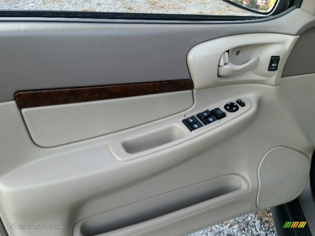 2003 Impala  - Sandrift Metallic / Medium Gray photo #16