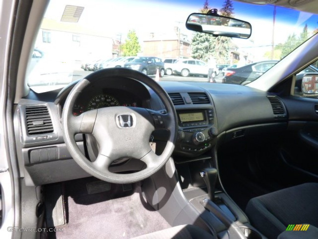 2003 Accord LX Sedan - Satin Silver Metallic / Black photo #6