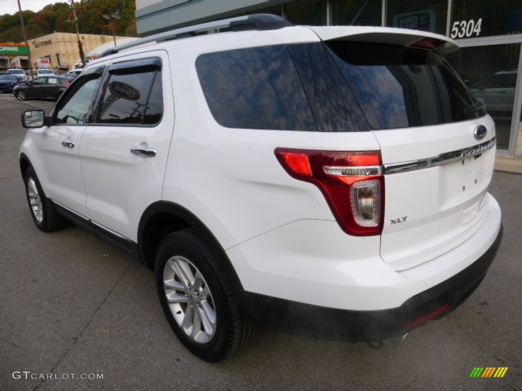 2013 Explorer XLT 4WD - Oxford White / Medium Light Stone photo #6