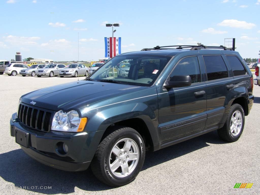 2005 Grand Cherokee Laredo - Deep Beryl Green Pearl / Medium Slate Gray photo #7