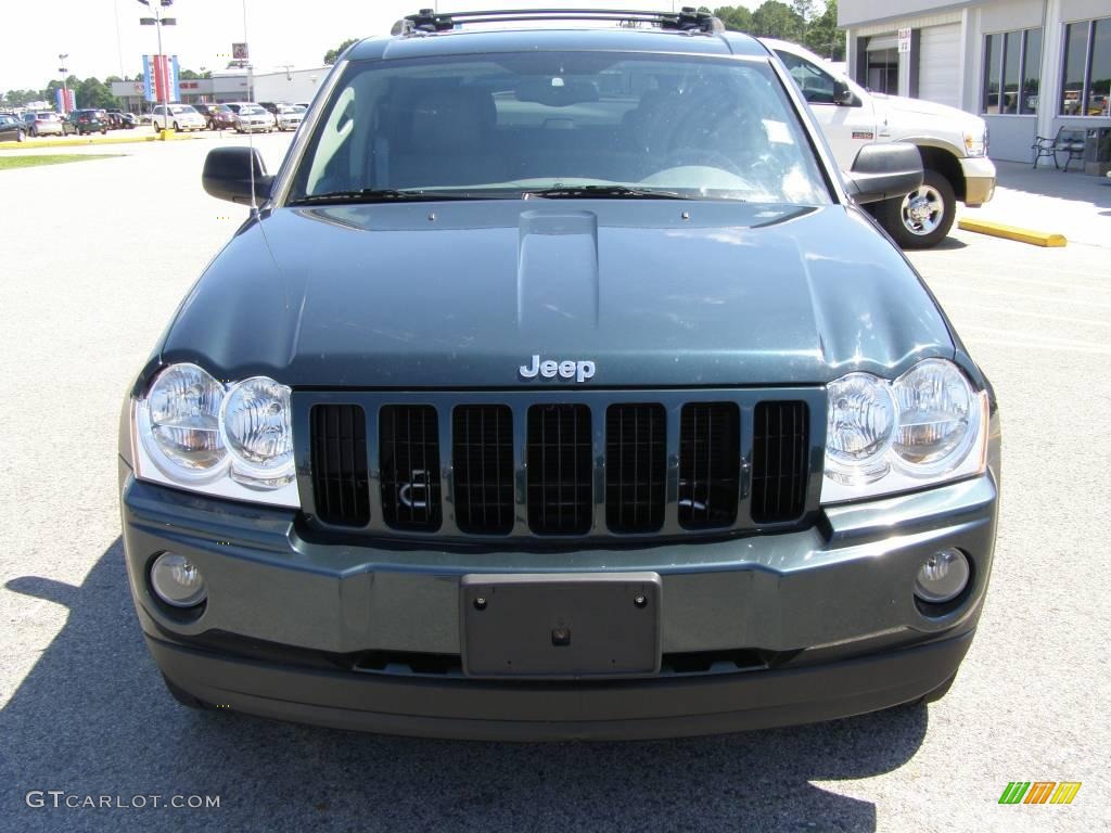 2005 Grand Cherokee Laredo - Deep Beryl Green Pearl / Medium Slate Gray photo #8
