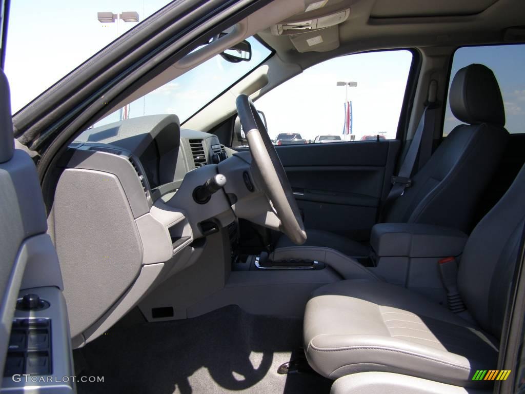 2005 Grand Cherokee Laredo - Deep Beryl Green Pearl / Medium Slate Gray photo #9
