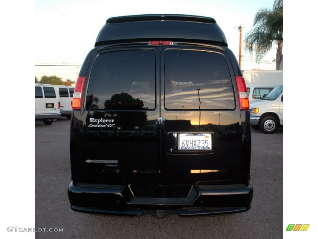 2012 Express LT 3500 Passenger Van - Black / Medium Pewter photo #4