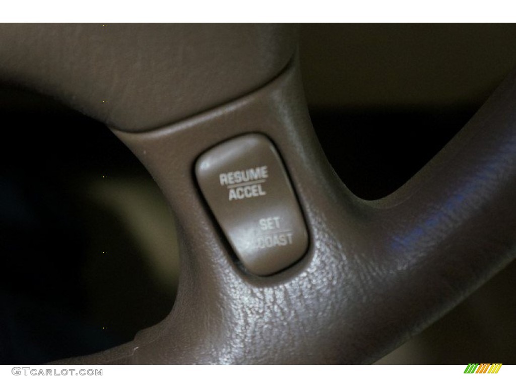2004 LeSabre Custom - Light Bronzemist Metallic / Light Cashmere photo #26