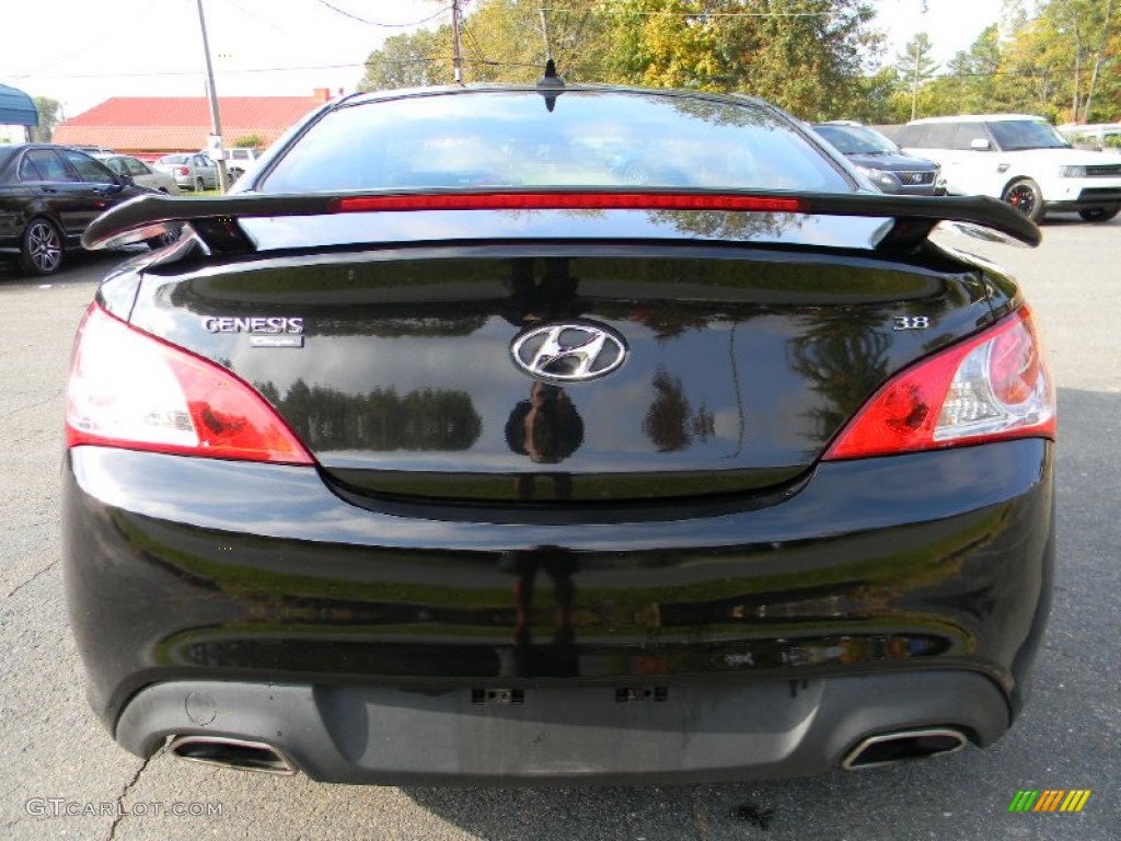2010 Genesis Coupe 3.8 Track - Bathurst Black / Black photo #9