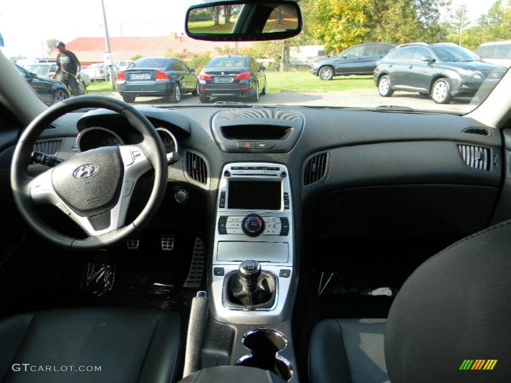 2010 Genesis Coupe 3.8 Track - Bathurst Black / Black photo #13