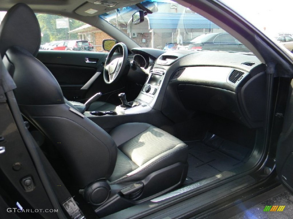 2010 Genesis Coupe 3.8 Track - Bathurst Black / Black photo #22