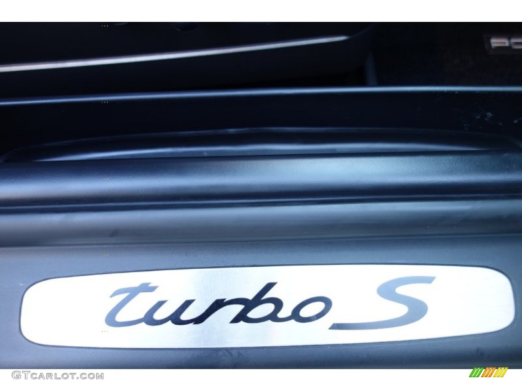 2012 Porsche 911 Turbo S Coupe Marks and Logos Photos