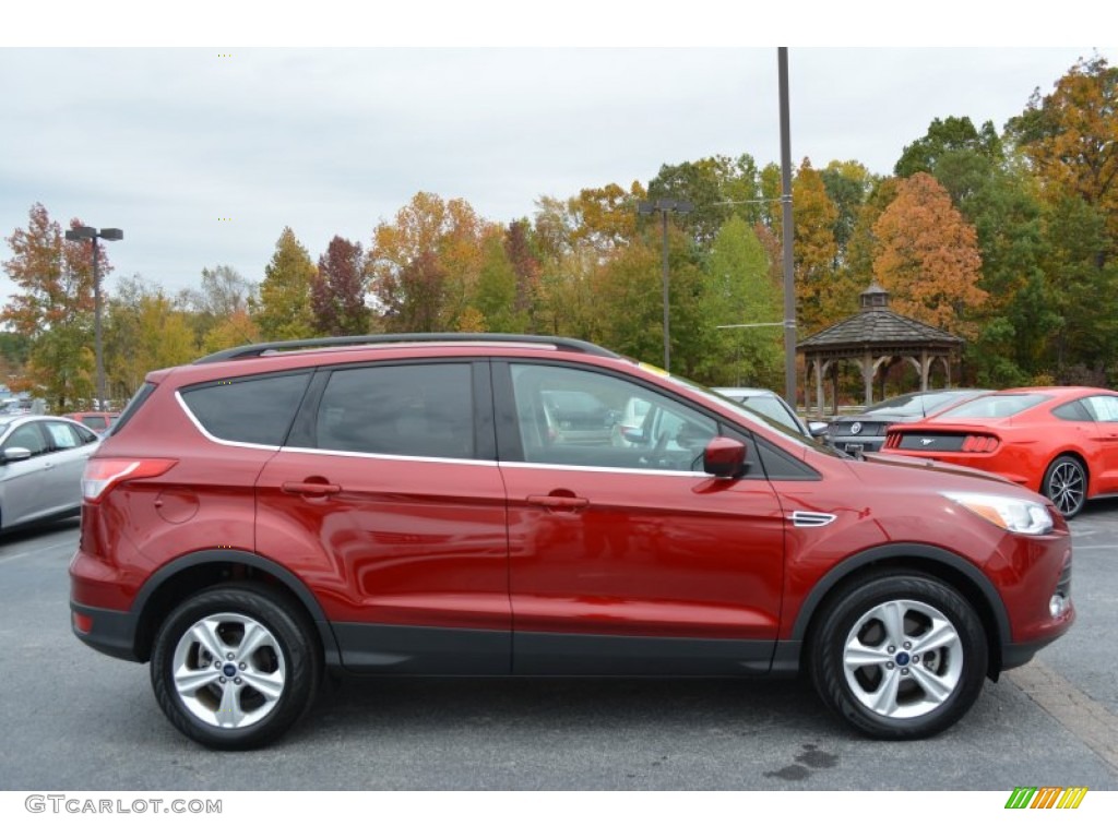 2014 Escape SE 1.6L EcoBoost - Ruby Red / Charcoal Black photo #2