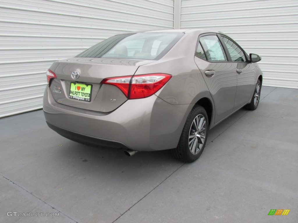 2016 Corolla LE Plus - Brown Sugar Metallic / Ivory photo #4