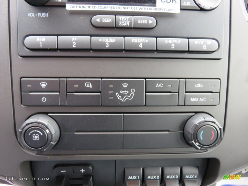 2016 Ford F550 Super Duty XL Crew Cab Chassis Utility Controls Photo #108223950