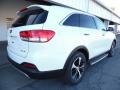 Snow White Pearl 2016 Kia Sorento EX V6 AWD Exterior
