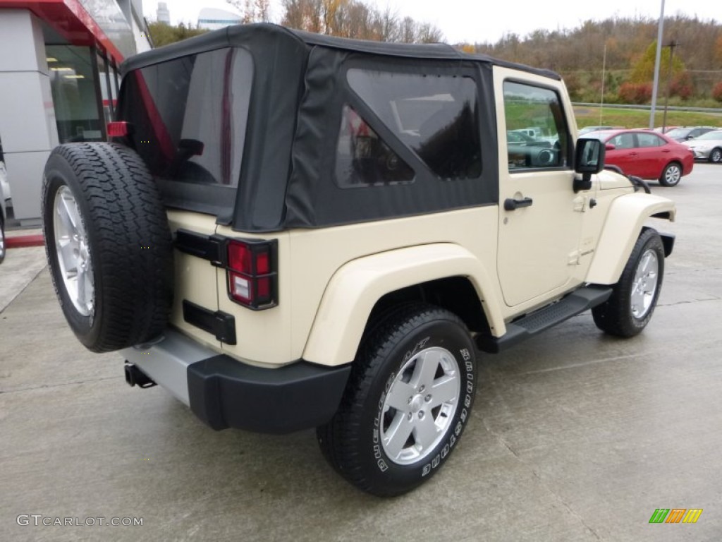 2012 Wrangler Sahara 4x4 - Sahara Tan / Black/Dark Saddle photo #7