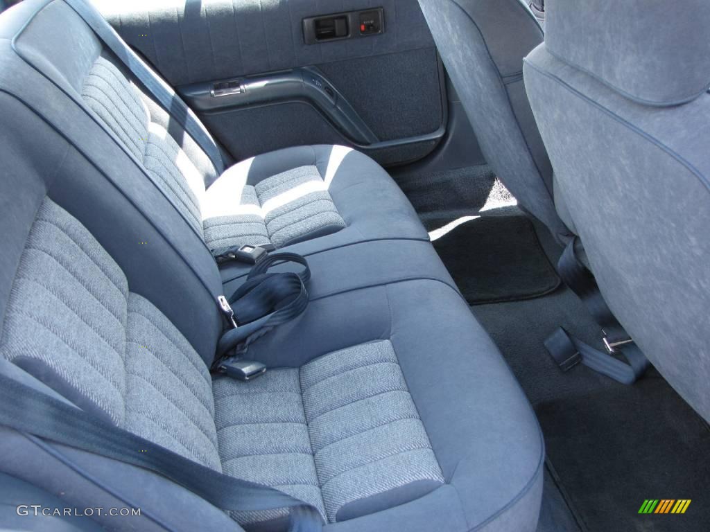 1992 Lumina Euro Sedan - Medium Maui Blue Metallic / Blue photo #13