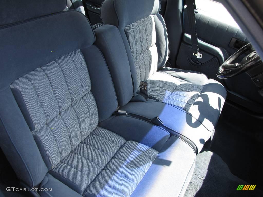 1992 Lumina Euro Sedan - Medium Maui Blue Metallic / Blue photo #14