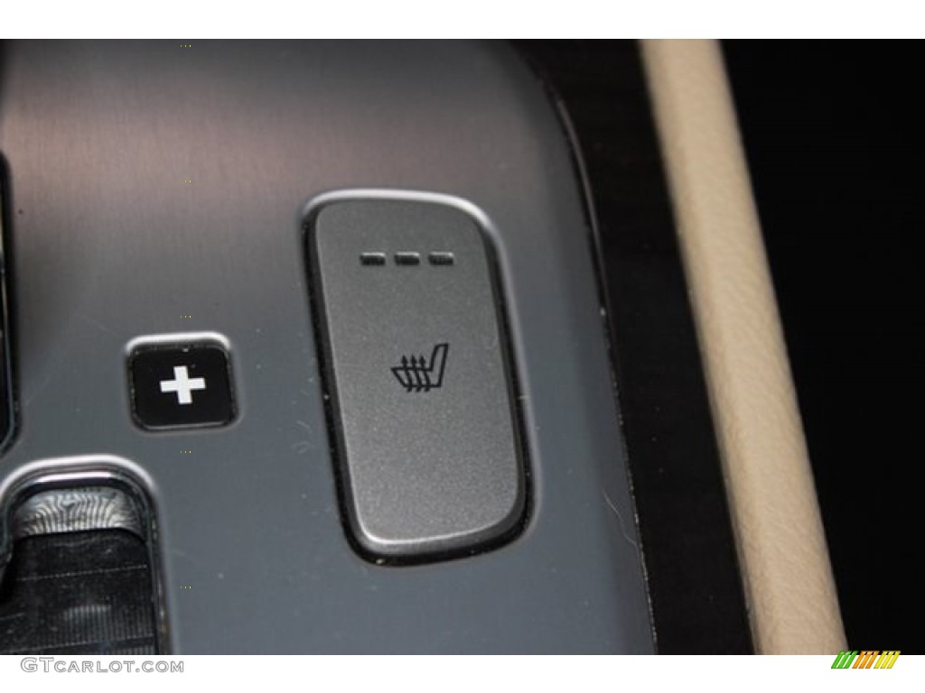 2010 Genesis 4.6 Sedan - Platinum Metallic / Cashmere photo #37