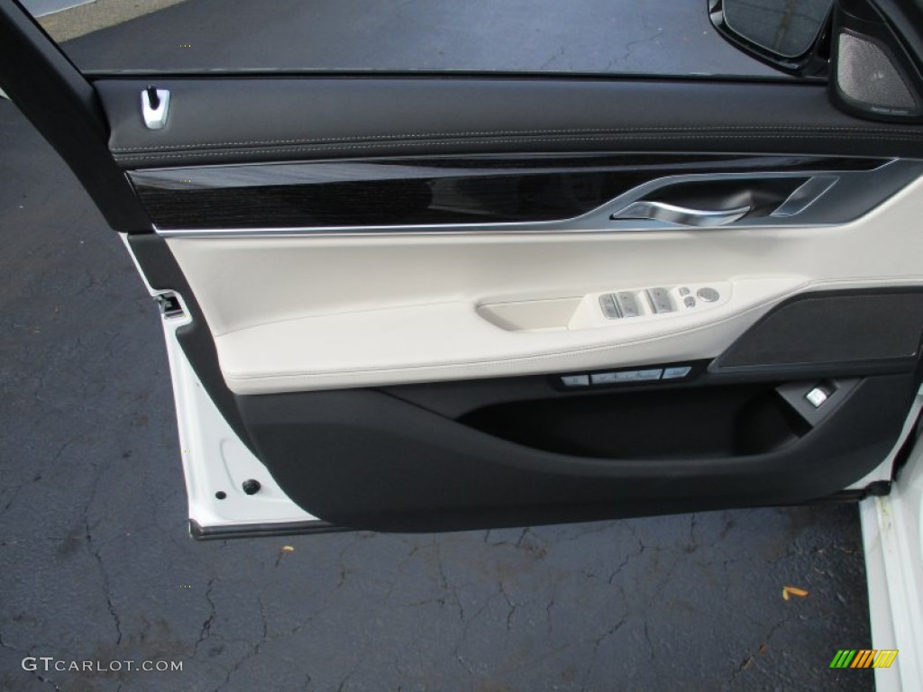 2016 BMW 7 Series 750i xDrive Sedan Ivory White Door Panel Photo #108234438