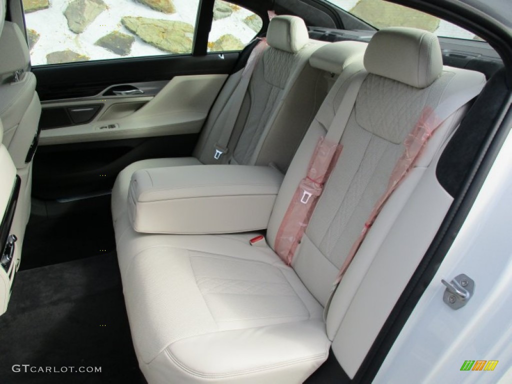 Ivory White Interior 2016 BMW 7 Series 750i xDrive Sedan Photo #108234513