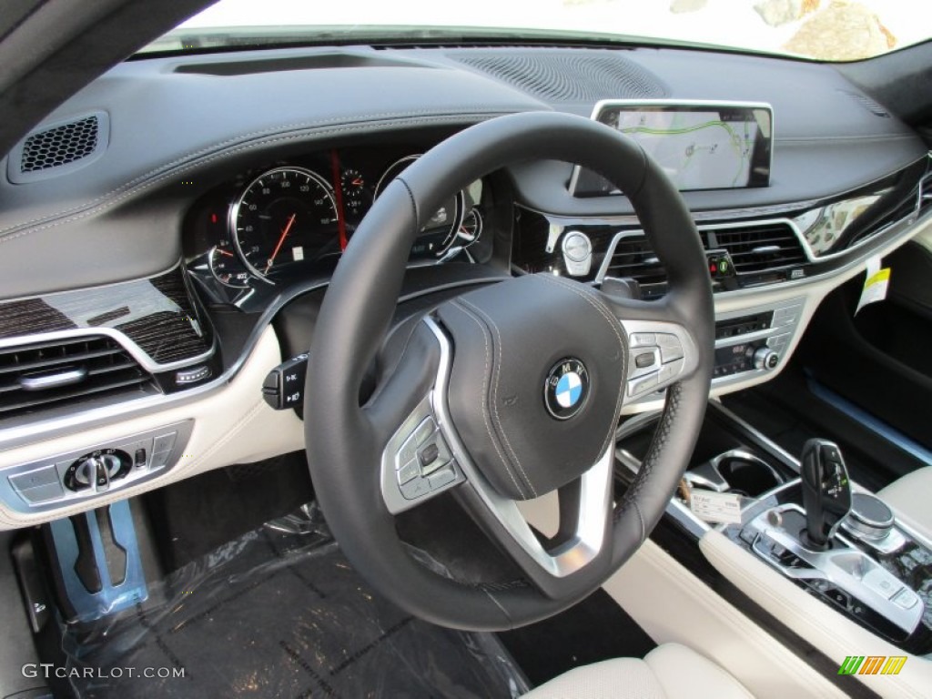 2016 BMW 7 Series 750i xDrive Sedan Dashboard Photos